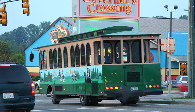 Gatlinburg-trolley_FlickrRonMiguel_680 The Gatlinburg Trolley driving through Pigeon Forge. Photo by Ron Miguel via Flickr