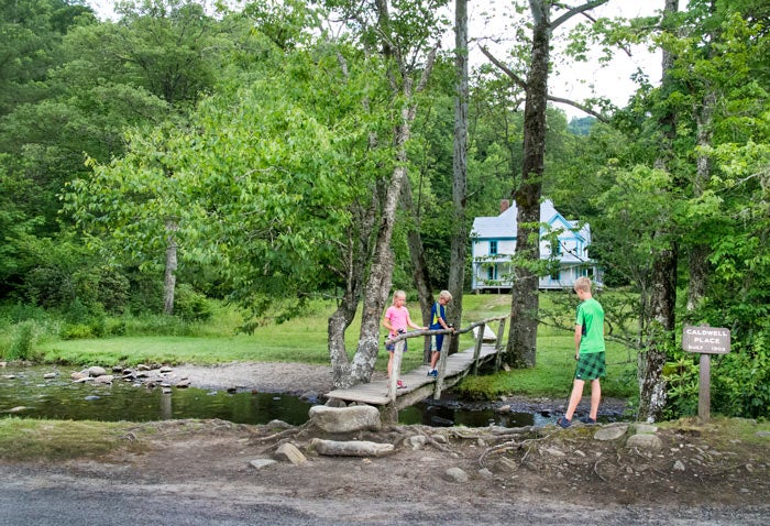 SM-Catalooche-CaldwellPlace_Gloria_700 Caldwell Place in Cataloochee Valley