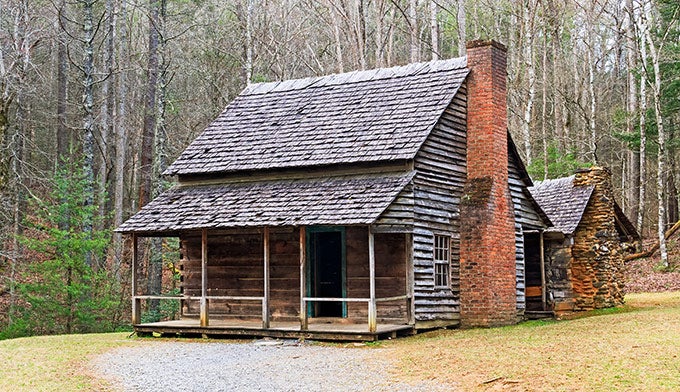 SM-Cades-Cove-Henry-Whitehead-Cabin_DP_680 The Henry Whitehead Cabin in Cades Cove