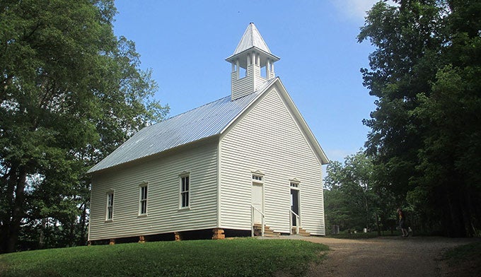 SM-Cades-Cove-Methodist-Church_WikiBillyHathorn_680 Methodist Church in Cades Cove