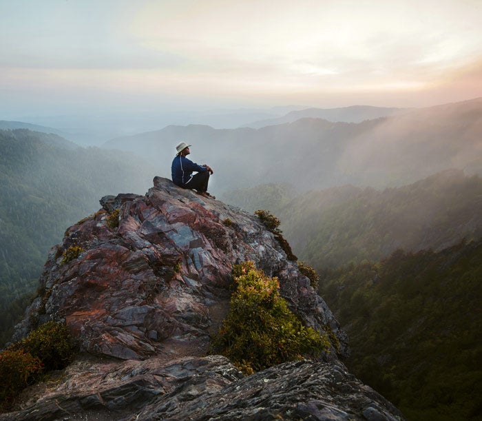 SM-sunrise-CharlesBunion_Tam19AnthonyToribio_700v Sunrise at Charlies Bunion on the Appalachian Trail in Great Smoky Mountains National Park