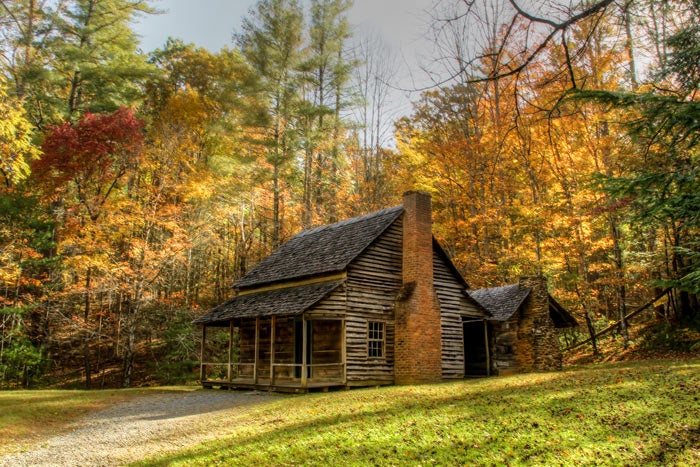 Smoky-Henry-Whitehead-Cabin_TamLaneRohling_700 Henry Whitehead Place in autumn, Cades Cove at Great Smoky Mountains National Park