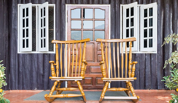 Vacation-home-rocking-chairs_DP_680 Rocking chairs outside of a vacation home